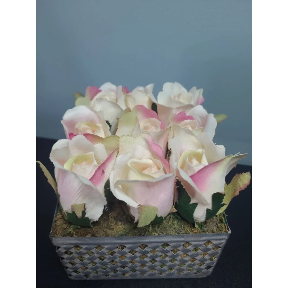 Vintage Artificial 9‎ Pink Roses Arrangement In Metal Basket